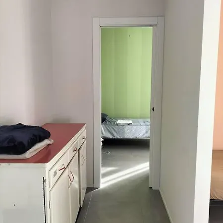 Mirabella, Il Bosco In Citta. * Turín