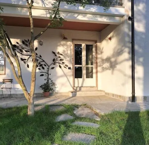 דירה Mirabella, Il Bosco In Citta.